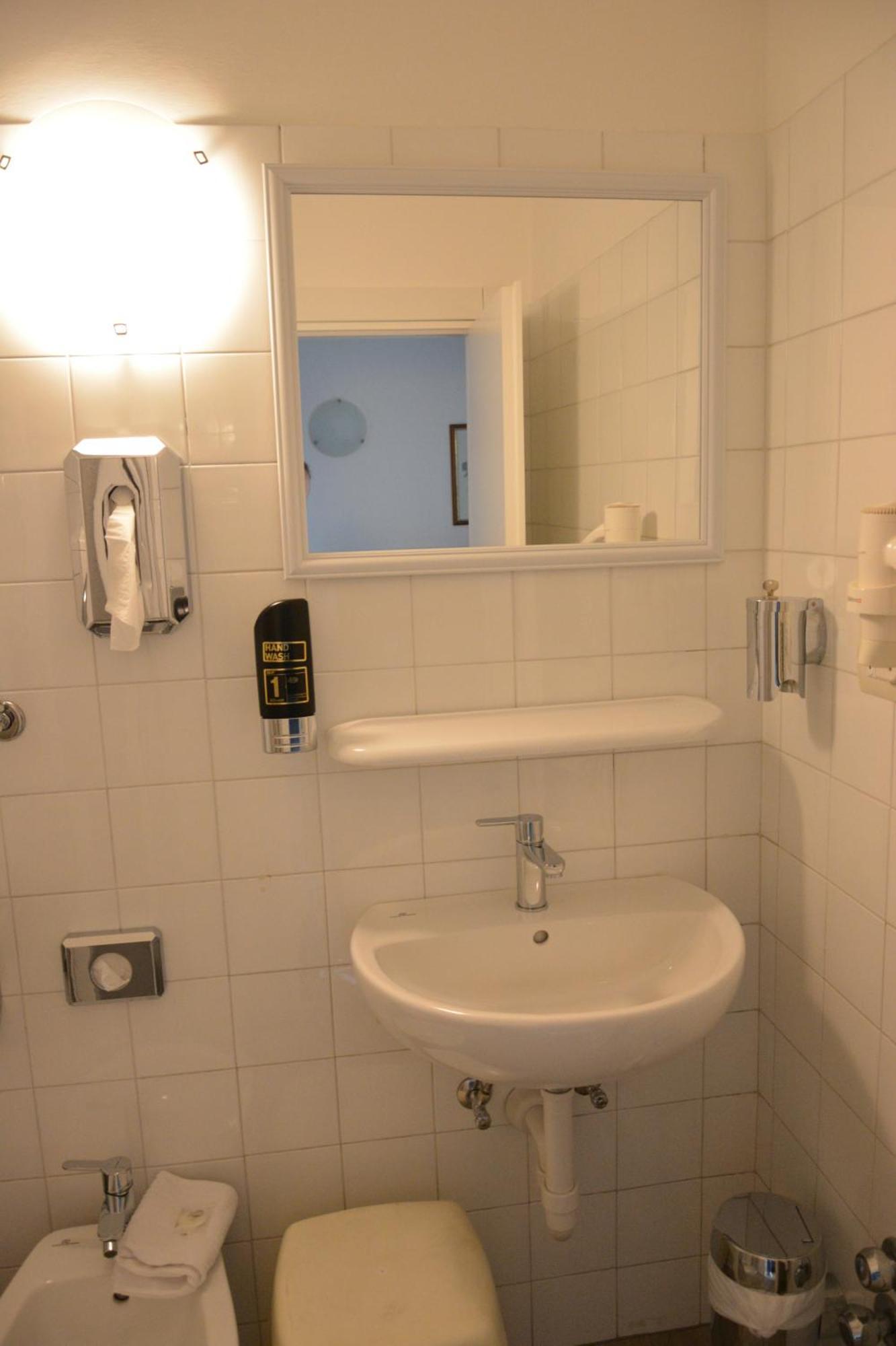 Hotel Primo Рива-дель-Гарда Экстерьер фото