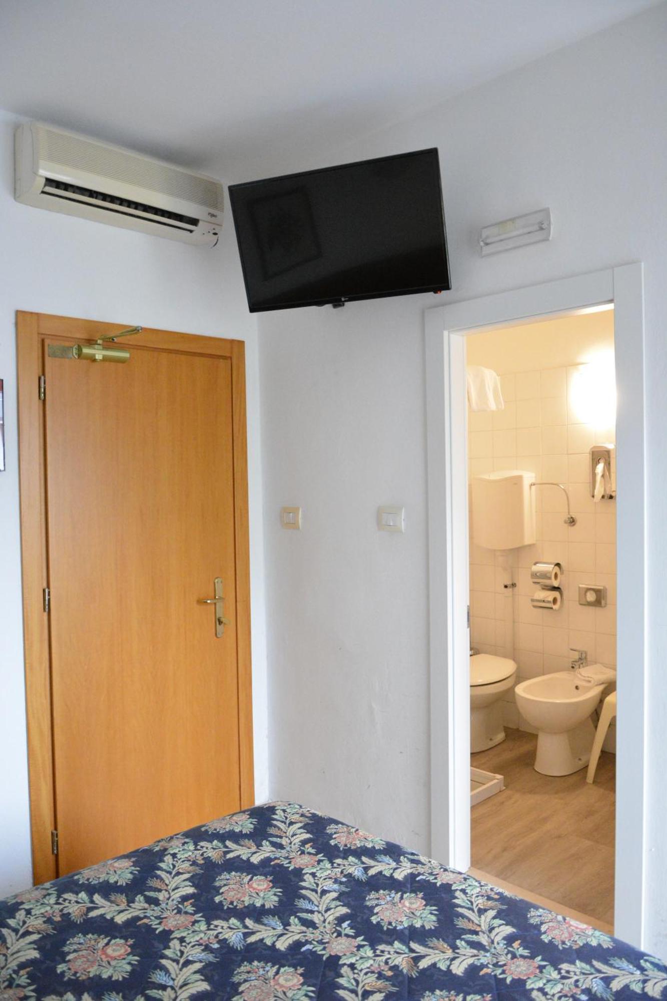 Hotel Primo Рива-дель-Гарда Экстерьер фото