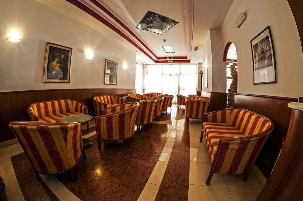 Hotel Primo Рива-дель-Гарда Экстерьер фото